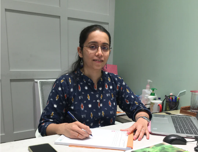 <p>Dr Gautami Phadke, BAMS,MD</p>