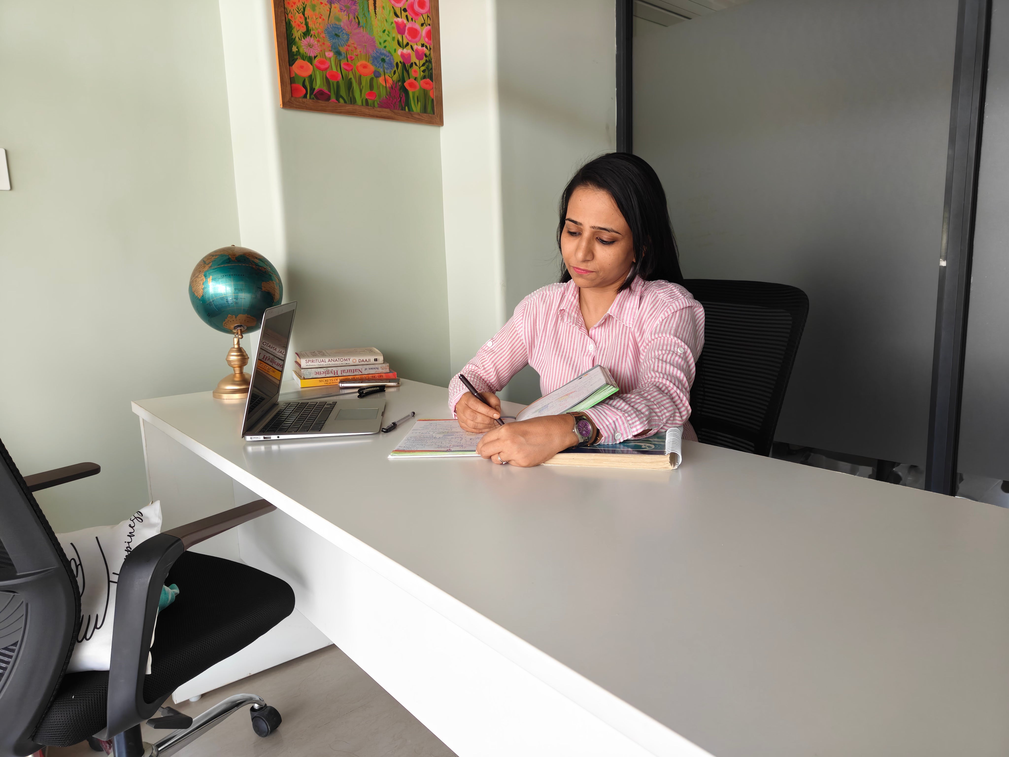 <p>Dr. Shreya Agrawal<br/>Clinical Nutritionist | Integrative Wellness Consultant</p>